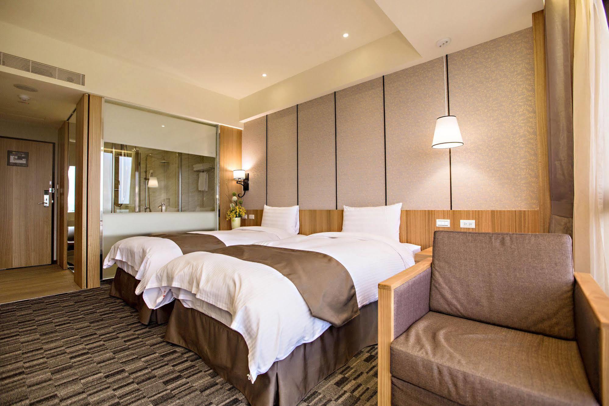 Kaishen Starlight Hotel T'ai-tung Kültér fotó