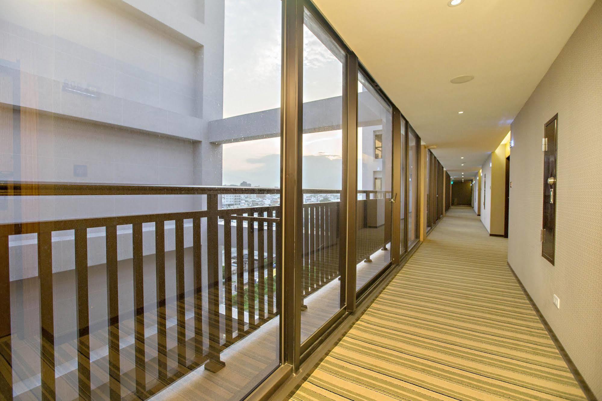 Kaishen Starlight Hotel T'ai-tung Kültér fotó